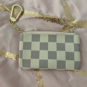 Blue and white cream checkered zippy wallet